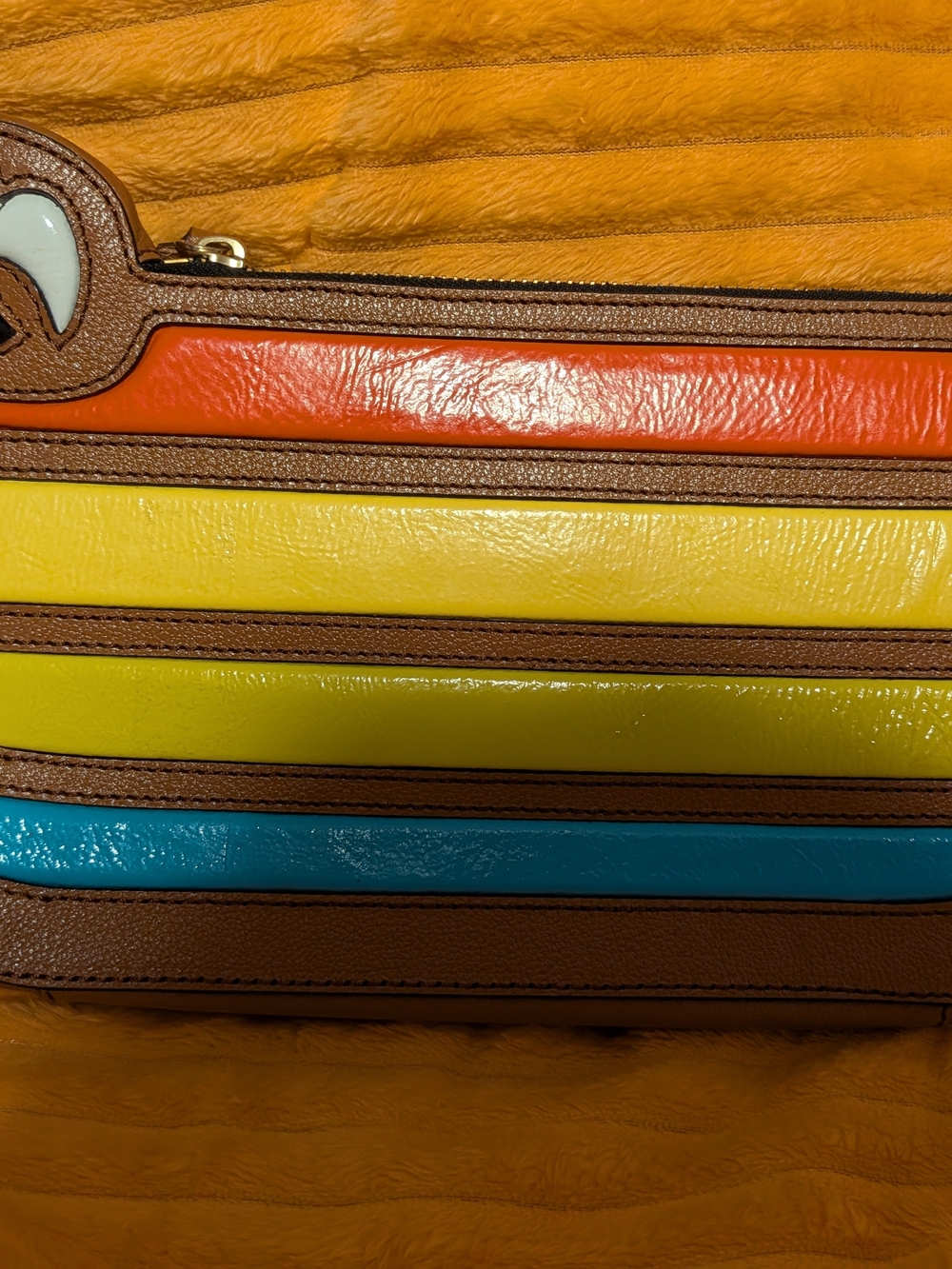 kate spade Maccaw Parrot Clutch NWT - Picture 11 of 12